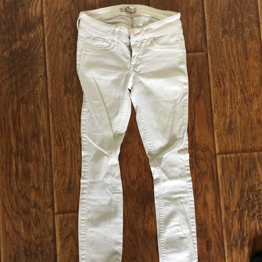 White Hollister Skinny Jeans